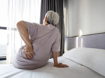 Denver Stem Cell Therapy: Old woman having painful hip