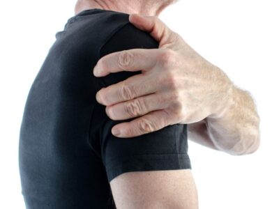 Man having shoulder pain | Denver Stem Cell Therapy